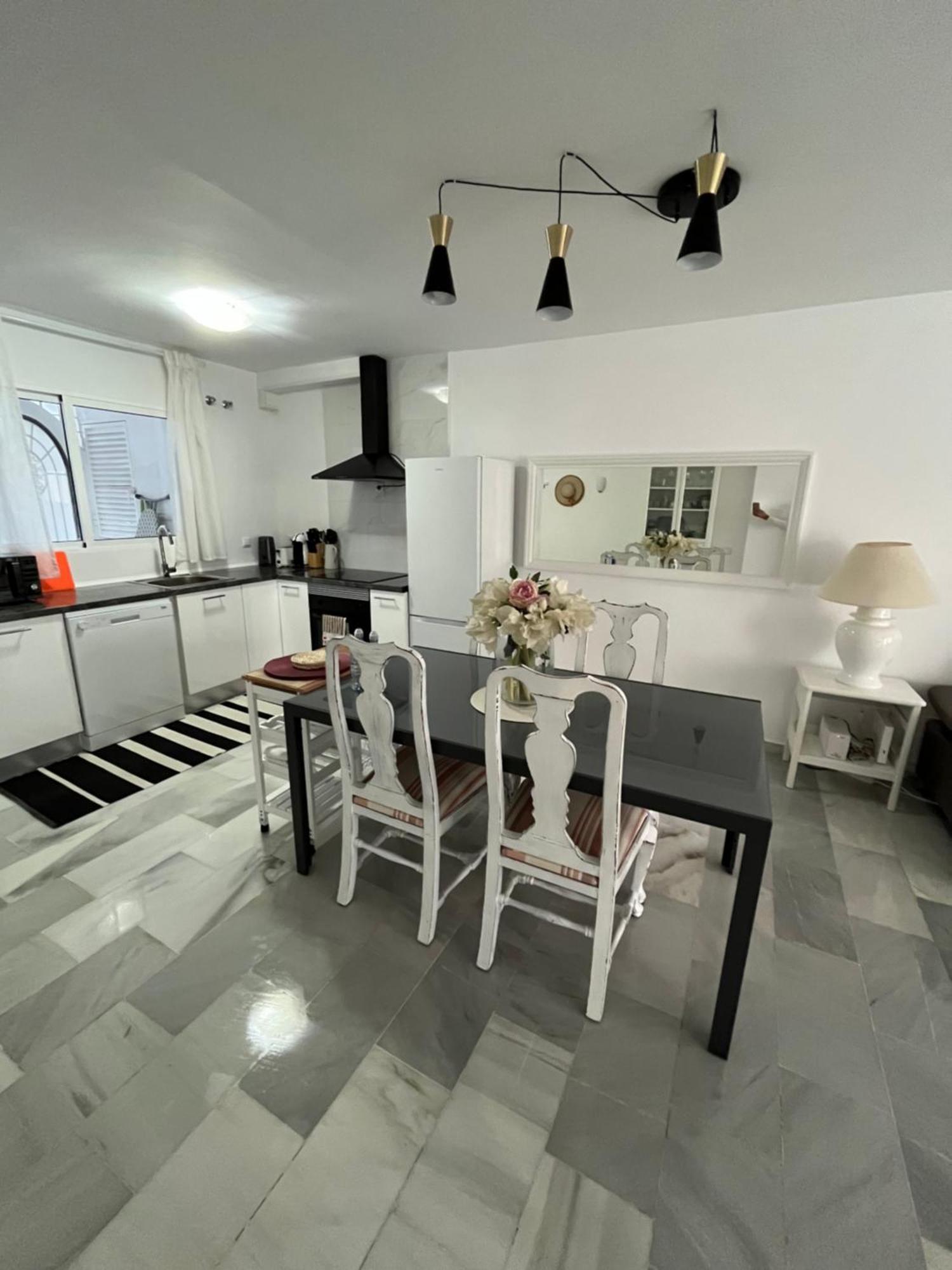 Apartamento Estrelicia III Marbella Exterior foto