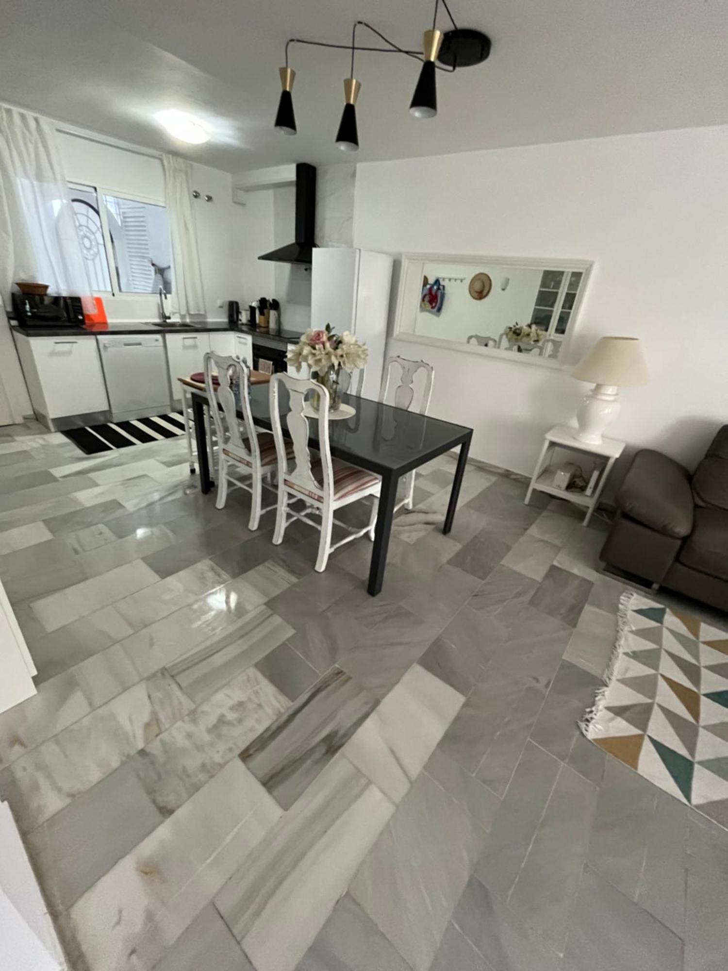 Apartamento Estrelicia III Marbella Exterior foto